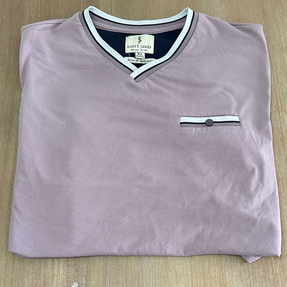 Scott James‎ Lavender V-Neck Tee